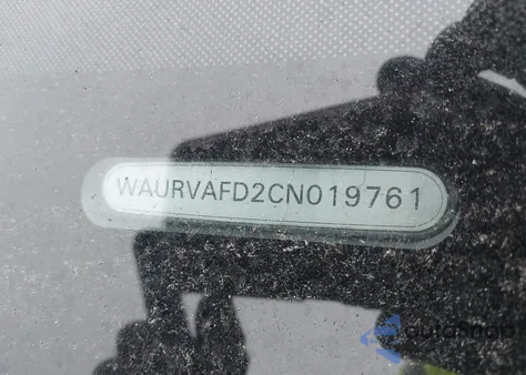 2012 Audi A8 L 4.2 из США, поврежденный, VIN WAURVAFD2CN019761